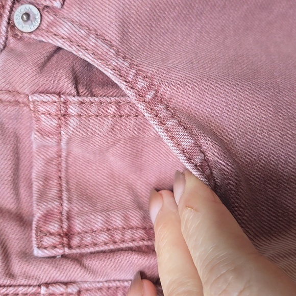American Eagle Next Level Stretch Pink Mom Jeans Destructed Destroyed 2 R reg - Picture 5 of 14